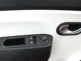 Renault Twingo (2017) thumbnail 28