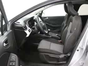 Renault Clio (2022) thumbnail 13