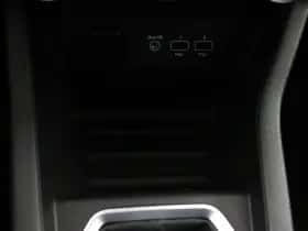 Renault Clio (2020) thumbnail 27