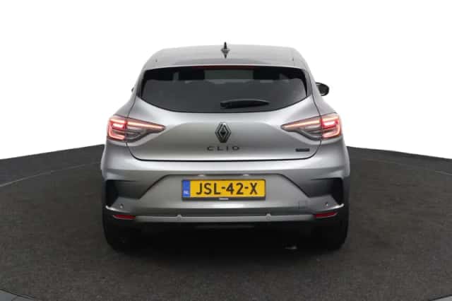 Renault Clio (2026) thumbnail 4