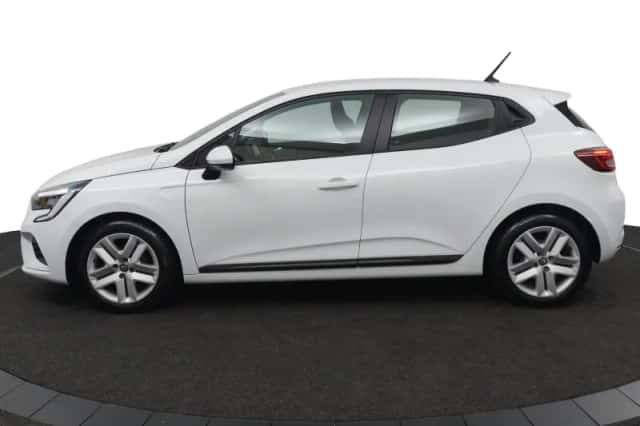 Renault Clio (2022) thumbnail 2
