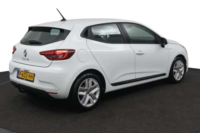 Renault Clio (2022) thumbnail 5