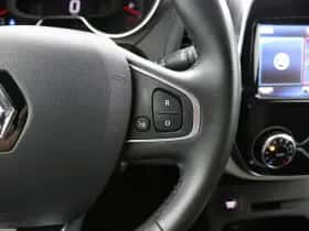 Renault Captur (2018) thumbnail 24