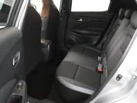 Nissan Juke (2024) thumbnail 14
