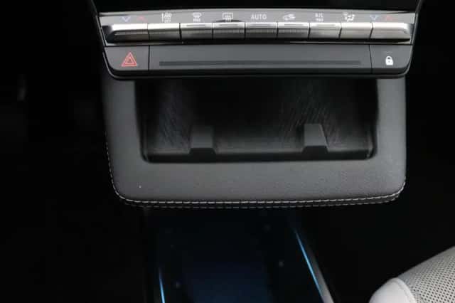 Renault Scénic (2024) thumbnail 34
