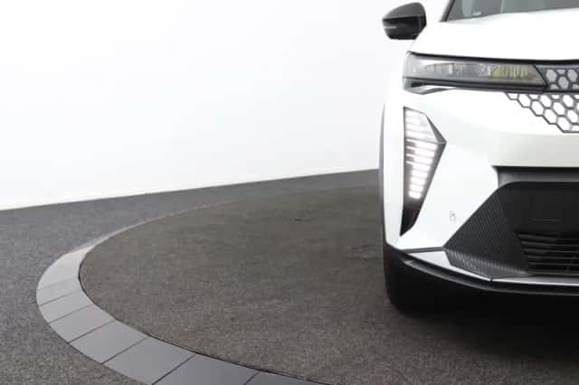 Renault Scénic (2024) thumbnail 37