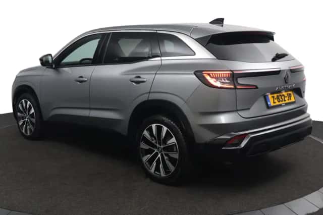 Renault Austral (2024) thumbnail 3