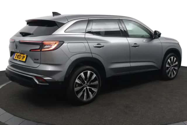 Renault Austral (2024) thumbnail 5