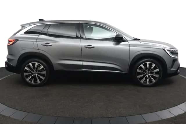Renault Austral (2024) thumbnail 6