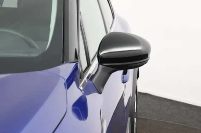 Renault Captur (2021) thumbnail 33