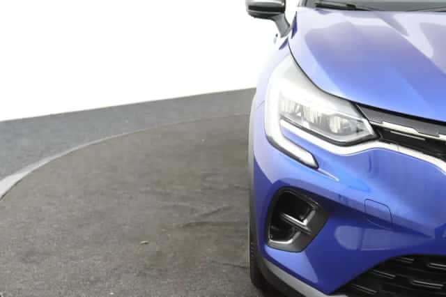 Renault Captur (2021) thumbnail 36