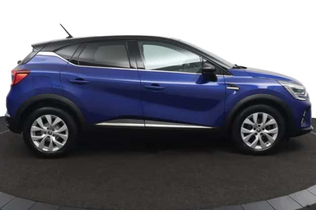 Renault Captur (2021) thumbnail 6