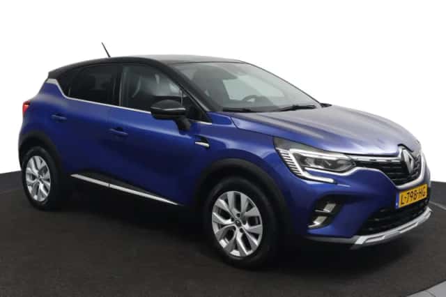 Renault Captur (2021) thumbnail 7