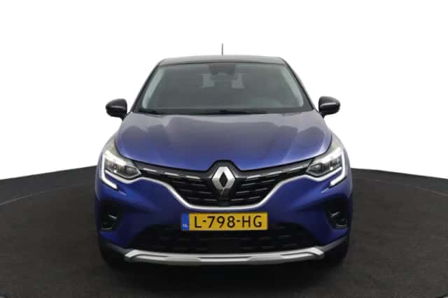 Renault Captur (2021) thumbnail 8