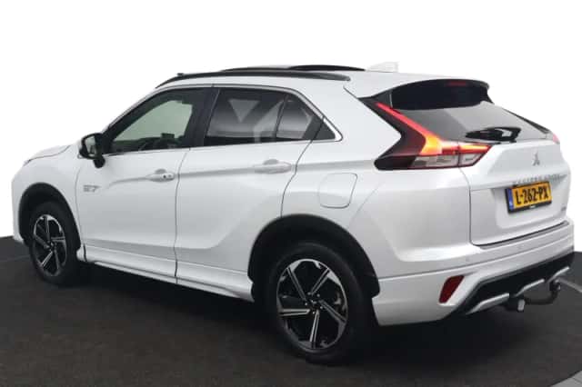 Mitsubishi Eclipse Cross (2021) thumbnail 3