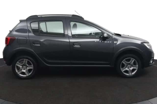 Dacia Sandero (2018) thumbnail 6