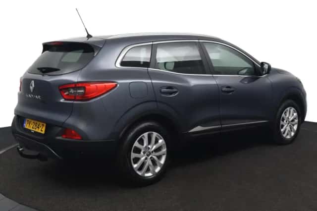 Renault Kadjar (2017) thumbnail 2