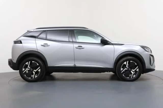Peugeot 2008 (2024) thumbnail 6