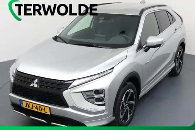 Mitsubishi Eclipse Cross (2023) thumbnail 1