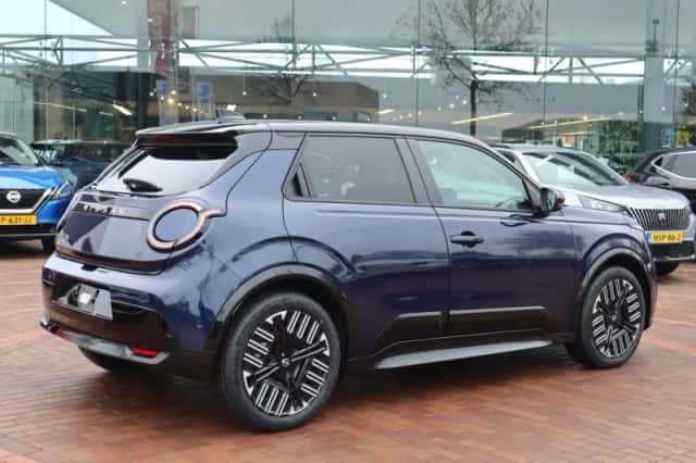 Nissan Micra (2025) thumbnail 4