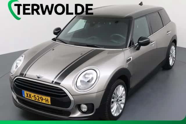 MINI Clubman (2019) thumbnail 1