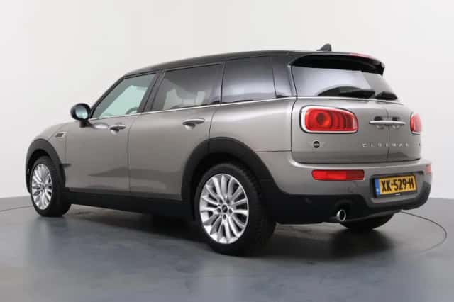 MINI Clubman (2019) thumbnail 3