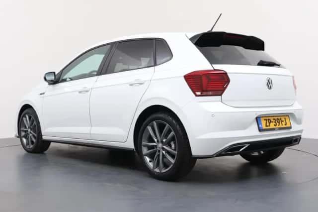 Volkswagen Polo (2019) thumbnail 3