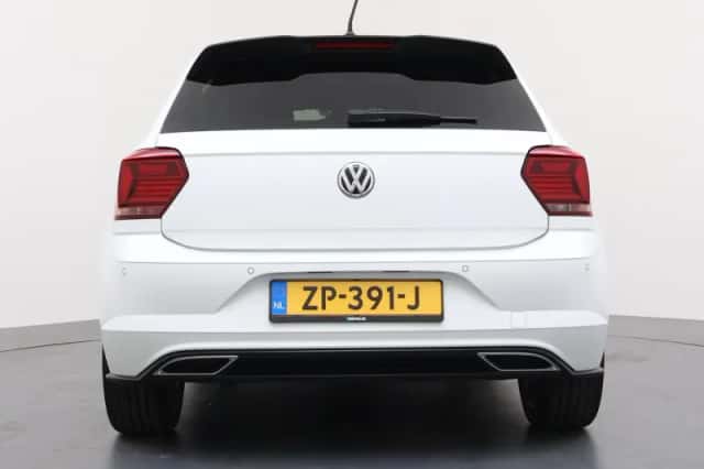 Volkswagen Polo (2019) thumbnail 4