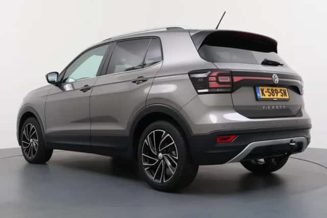 Volkswagen T-Cross (2020) thumbnail 3