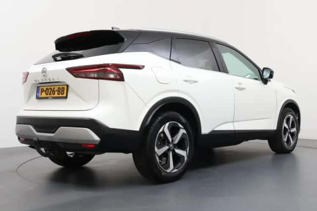 Nissan Qashqai (2021) thumbnail 5