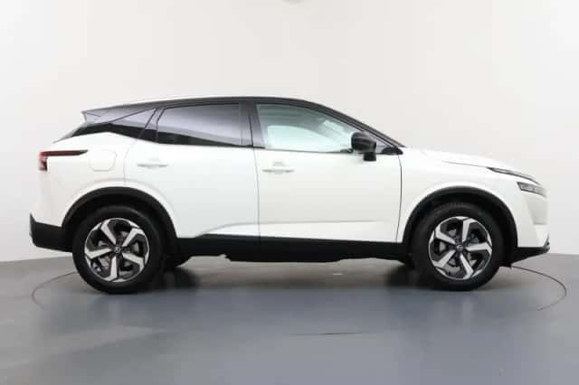 Nissan Qashqai (2021) thumbnail 6