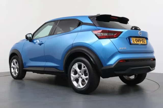 Nissan Juke (2021) thumbnail 3
