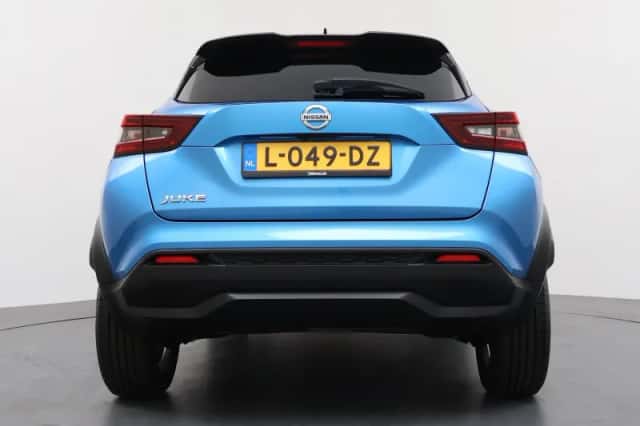Nissan Juke (2021) thumbnail 4