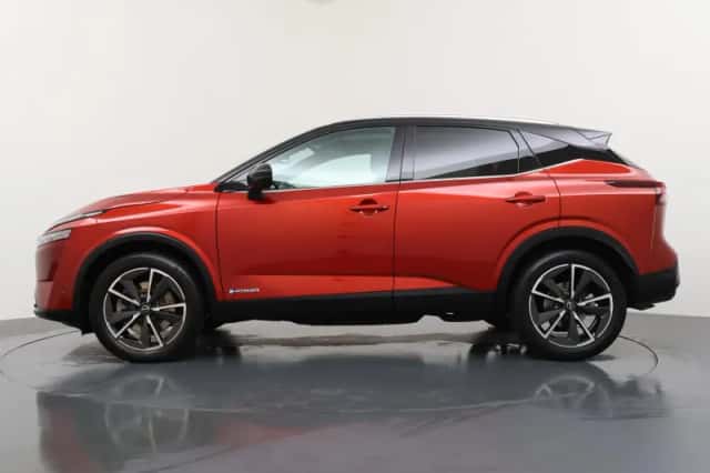 Nissan Qashqai (2023) thumbnail 2