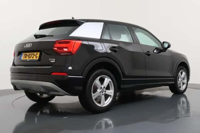 Audi Q2 (2018) thumbnail 5