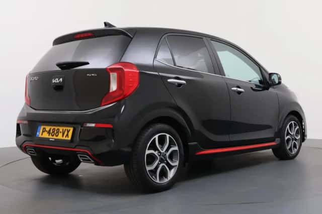 Kia Picanto (2022) thumbnail 5