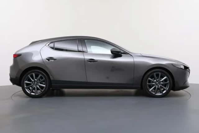 Mazda 3 (2021) thumbnail 6