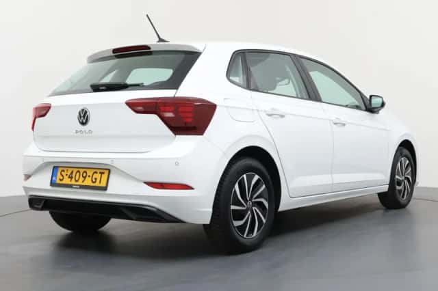 Volkswagen Polo (2023) thumbnail 5