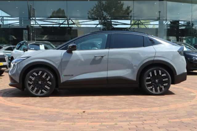 Nissan Leaf (2026) thumbnail 2