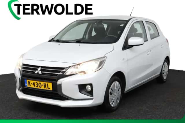 Mitsubishi Space Star (2021) thumbnail 1