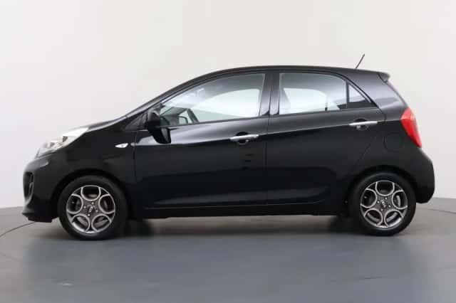 Kia Picanto (2016) thumbnail 2