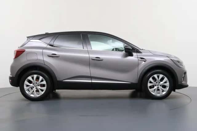 Renault Captur (2021) thumbnail 6