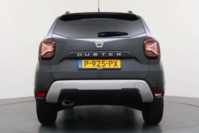 Dacia Duster (2022) thumbnail 4