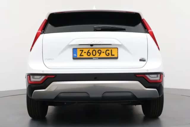 Kia Niro (2024) thumbnail 4