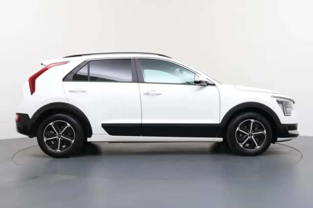 Kia Niro (2024) thumbnail 6
