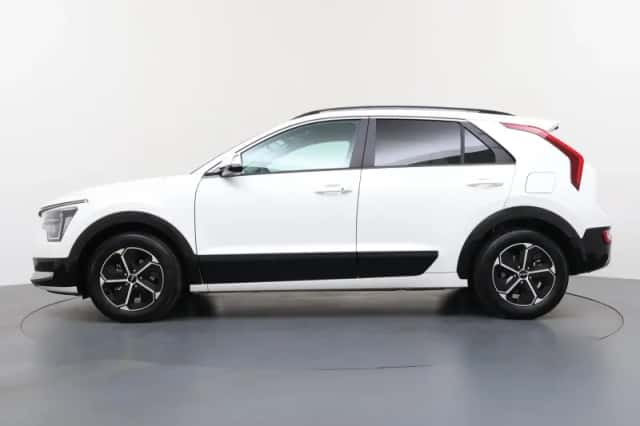 Kia Niro (2024) thumbnail 2