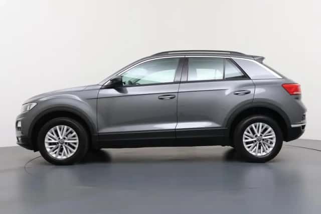 Volkswagen T-Roc (2021) thumbnail 2