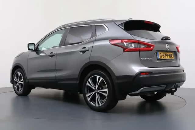 Nissan Qashqai (2019) thumbnail 3