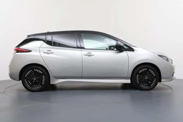 Nissan Leaf (2023) thumbnail 6