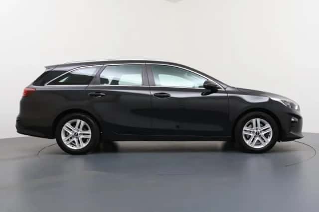 Kia Ceed Sportswagon (2021) thumbnail 6